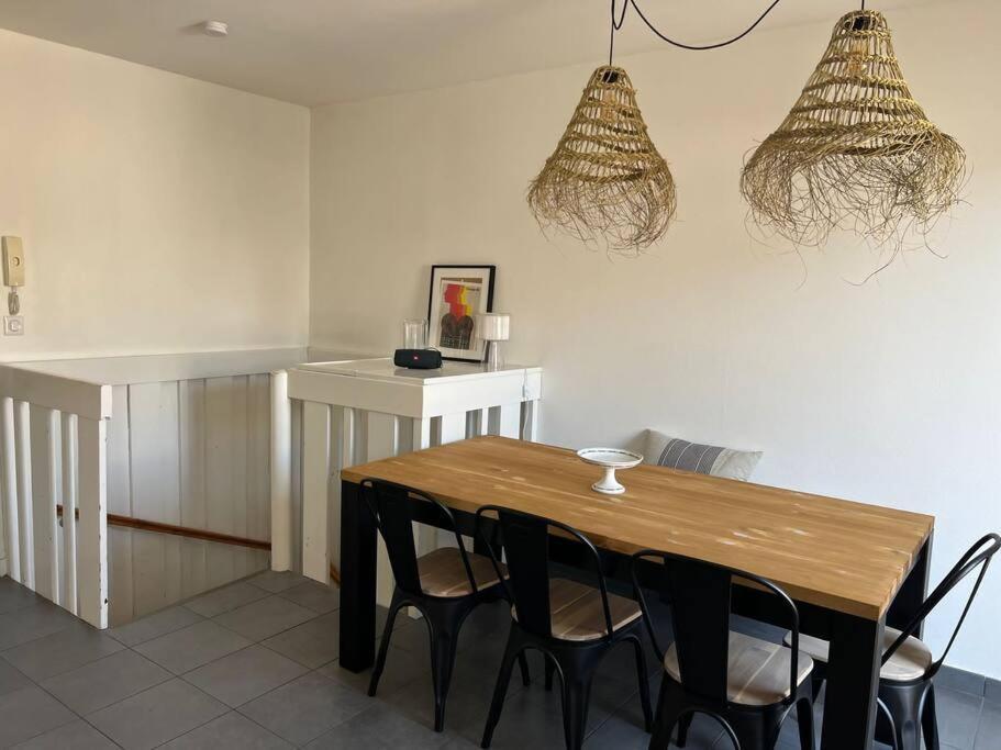 Superbe Appartement Avec Parking La Rochelle  Buitenkant foto